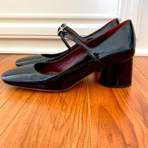 Marc Jacobs Mary Janes - black patent leather size 37